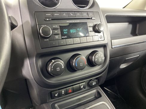 Used 2016 Jeep Patriot High Altitude image 27