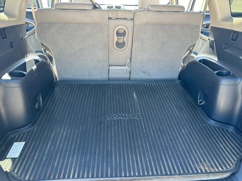 Used 2006 Toyota RAV4 Limited AWD/4WD image 14