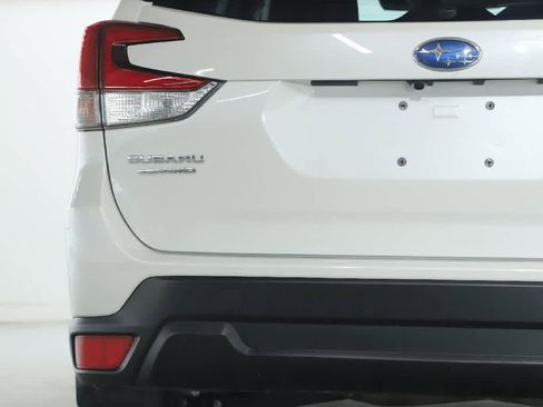 Used 2023 Subaru Forester Premium AWD/4WD image 47