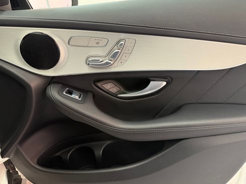 Certified 2022 Mercedes-Benz GLC 300 4MATIC Coupe image 23