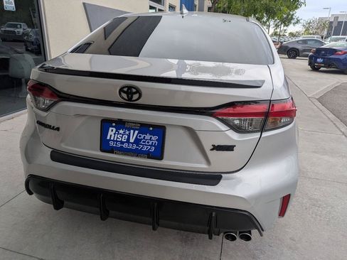 Used 2025 Toyota Corolla XSE FWD image 4