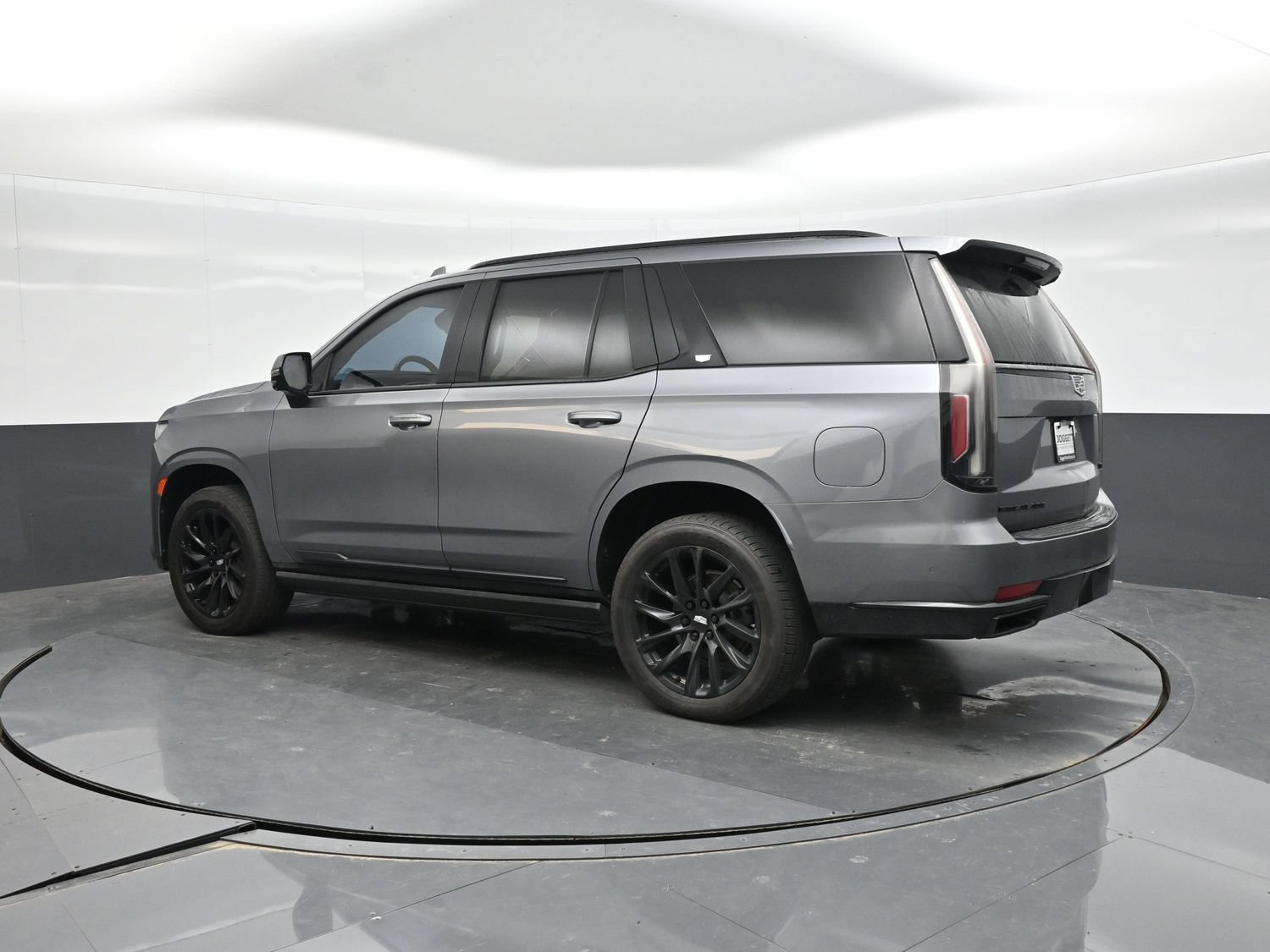 Used 2021 Cadillac Escalade Sport Platinum w/ LPO, ONYX Package AWD/4WD image 5