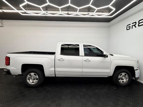 Used 2018 Chevrolet Silverado 1500 LT w/ Texas Edition image 9