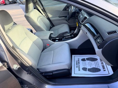 Used 2016 Honda Accord LX image 24