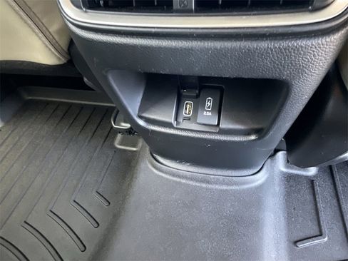 Used 2020 Honda CR-V Touring image 26