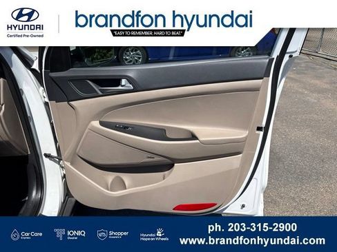 Used 2021 Hyundai Tucson Limited w/ Cargo Package AWD/4WD image 8