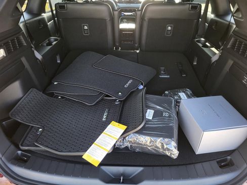 New 2026 MAZDA CX-90 3.3 Turbo w/ Premium Plus Pkg image 9