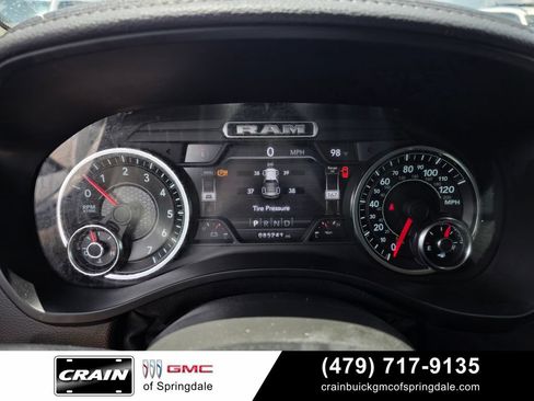 Used 2021 RAM 1500 Laramie AWD/4WD image 15