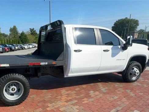 Used 2023 Chevrolet Silverado 3500 W/T w/ WT Fleet Convenience Package AWD/4WD image 3