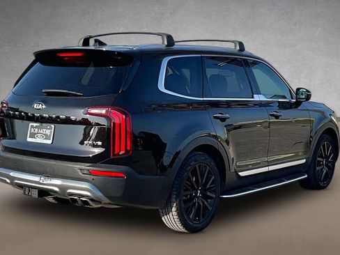 Used 2021 Kia Telluride SX w/ Towing Package FWD image 2