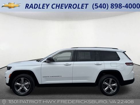 Used 2021 Jeep Grand Cherokee L Limited image 16