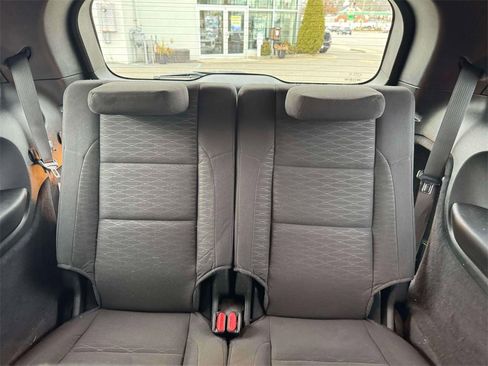 Used 2019 Dodge Durango SXT image 13