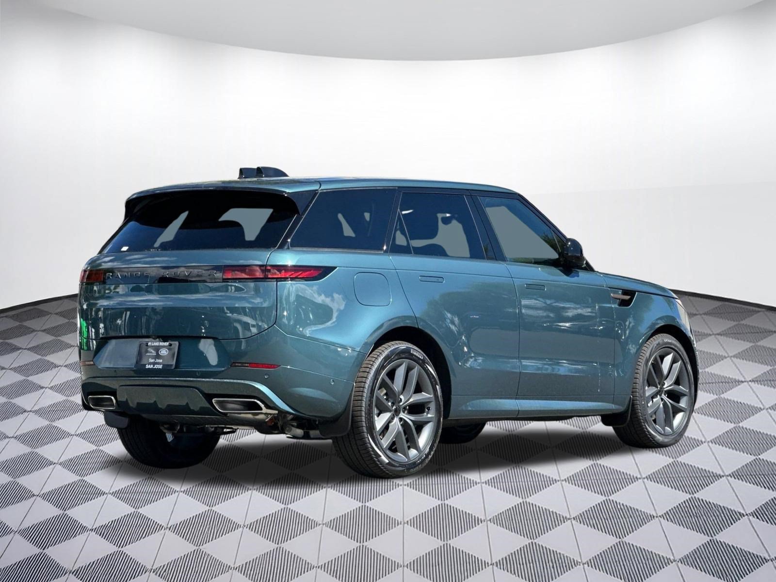 New 2026 Land Rover Range Rover Sport Dynamic SE AWD/4WD image 9