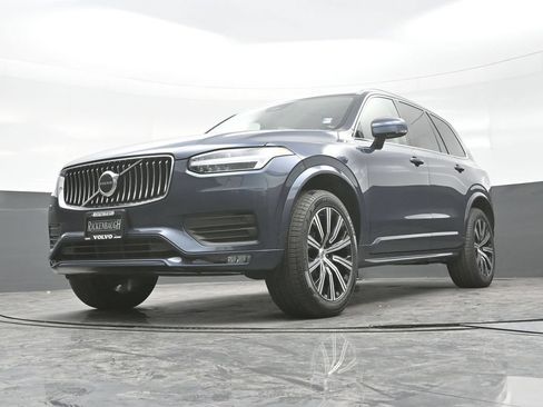 Used 2023 Volvo XC90 B5 Core w/ Protection Package Premier AWD/4WD image 25
