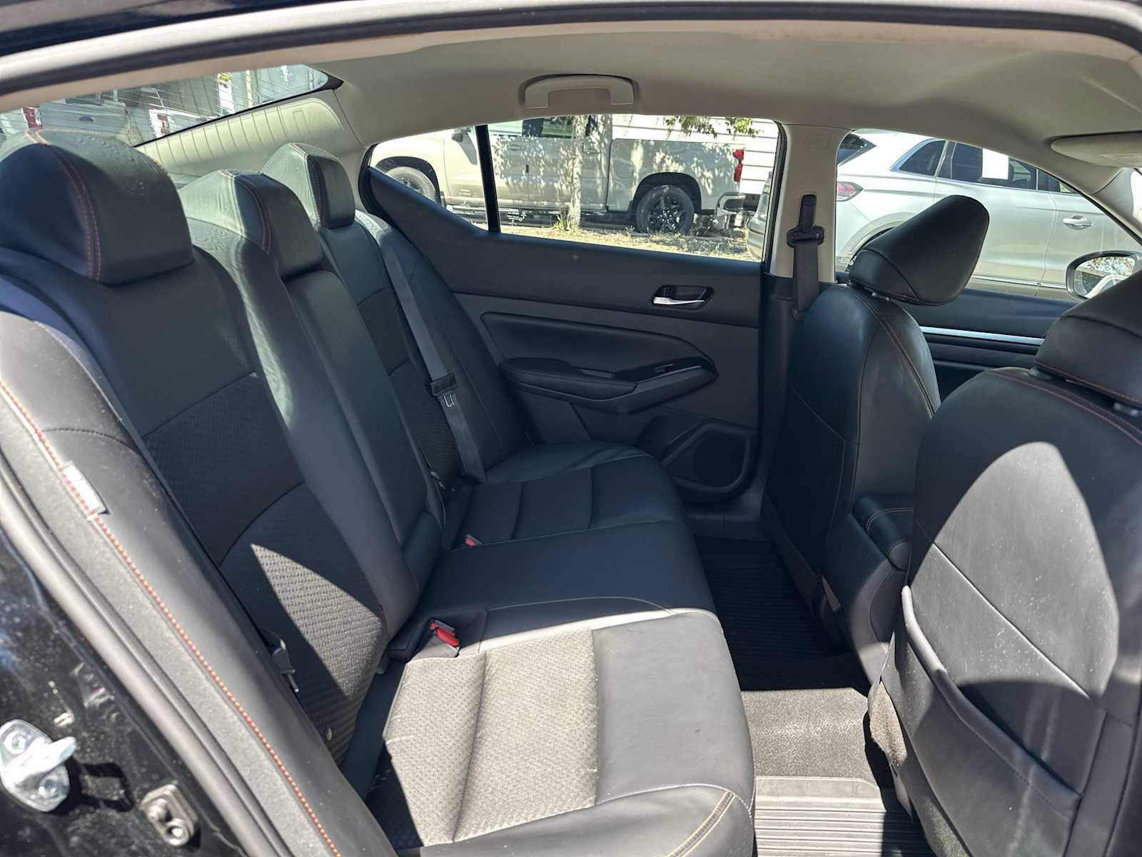Used 2024 Nissan Altima 2.5 SR FWD image 18