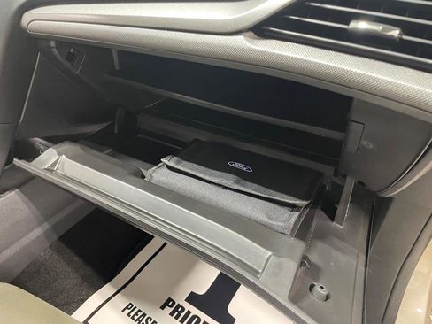 Used 2018 Ford Fusion S FWD image 22