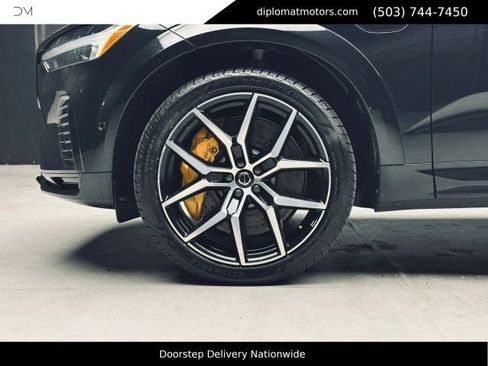 Used 2024 Volvo XC60 T8 Polestar AWD/4WD image 40