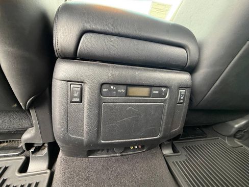 Used 2012 INFINITI QX56 2WD w/ Theater Pkg image 2