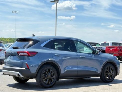 Certified 2023 Ford Escape Active w/ Tech Pack #2 FWD image 39