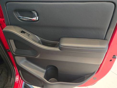 New 2025 Nissan Frontier SV w/ SV Convenience Package image 20