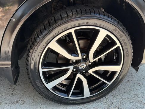 Used 2017 Nissan Rogue Sport SL FWD image 31