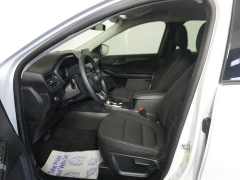 Certified 2025 Ford Escape Active AWD/4WD image 19