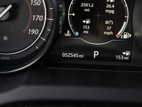 Used 2020 Jaguar F-TYPE Coupe image 44