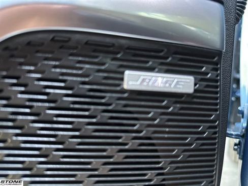 Certified 2025 Buick Enclave Preferred FWD image 27