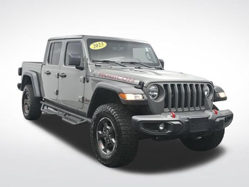 Used 2023 Jeep Gladiator Rubicon w/ Trailer Tow Package AWD/4WD image 3