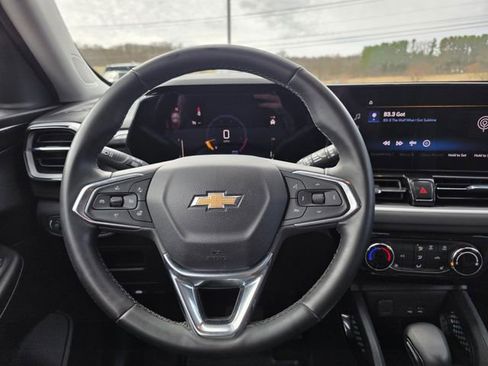 Used 2024 Chevrolet TrailBlazer LT w/ LT Cold Weather Package image 22