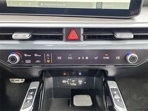 New 2026 Kia Sorento SX image 23