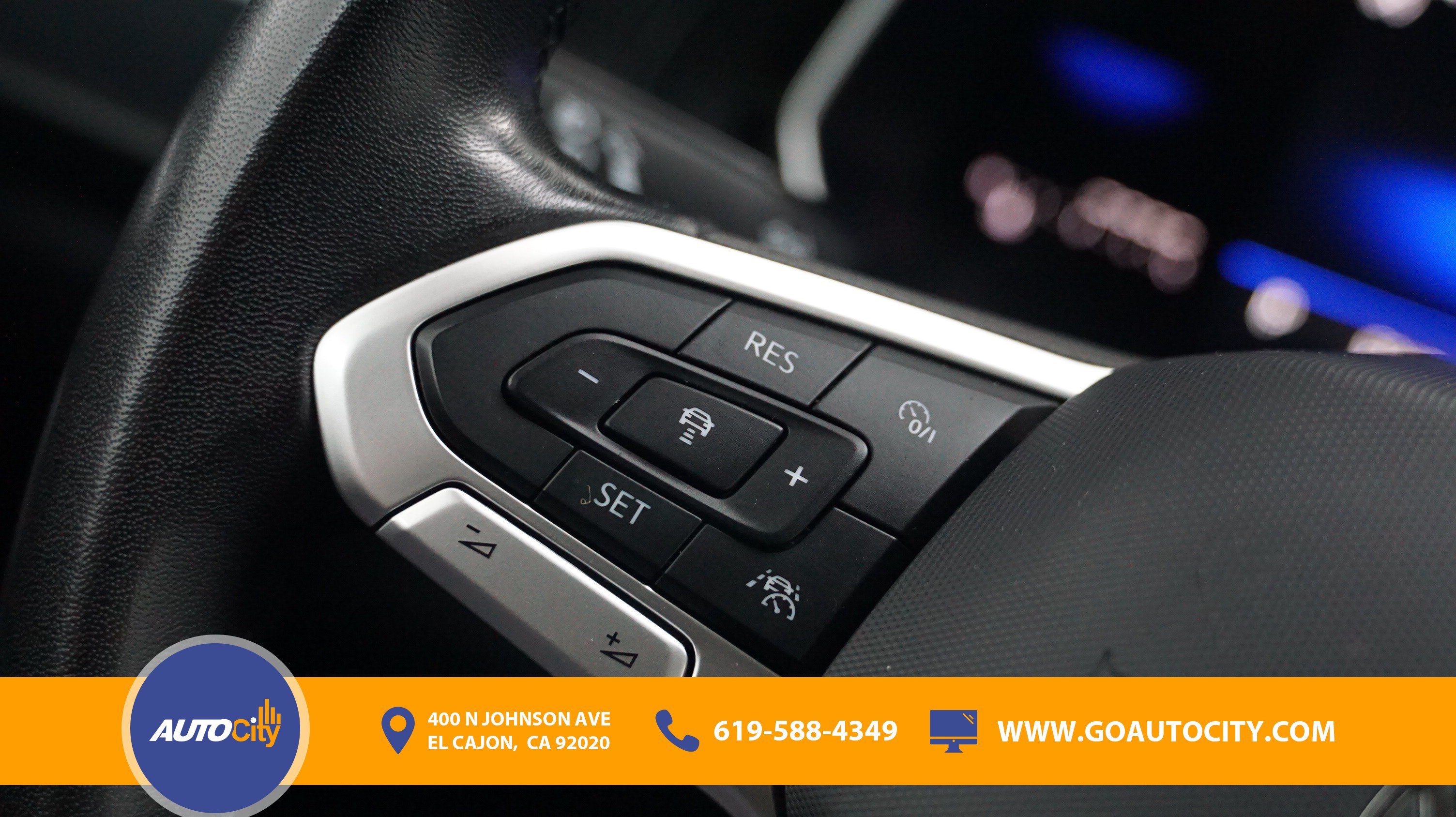 Used 2024 Volkswagen Jetta SE FWD image 21