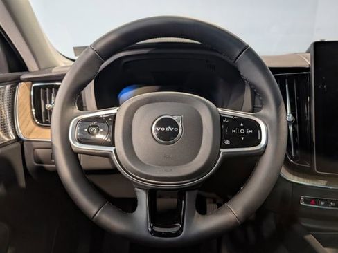 New 2026 Volvo XC60 B5 Ultra w/ Protection Package Premier image 15