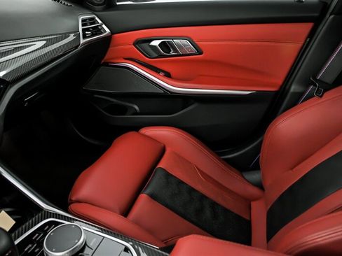 Used 2025 BMW M3 Competition AWD/4WD image 32