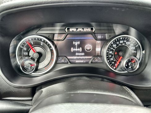 Used 2021 RAM 3500 Laramie w/ Night Edition image 30