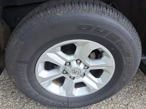 Used 2023 Toyota 4Runner SR5 Premium image 16