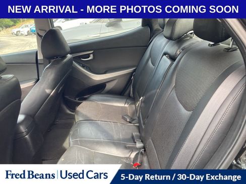 Used 2015 Hyundai Elantra Limited image 9