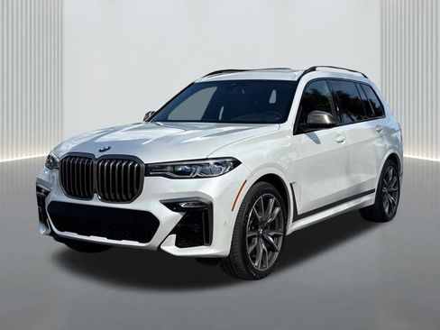 Used 2022 BMW X7 M50i w/ Dynamic Handling Package image 1