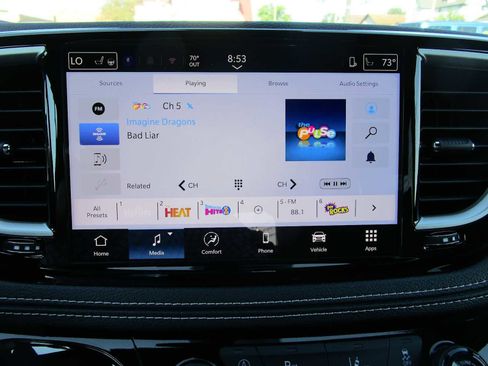 New 2025 Chrysler Pacifica Select image 33