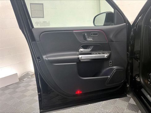 Certified 2022 Mercedes-Benz GLB 250 image 24