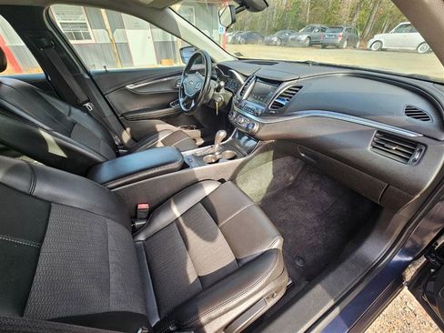 Used 2016 Chevrolet Impala LT image 12