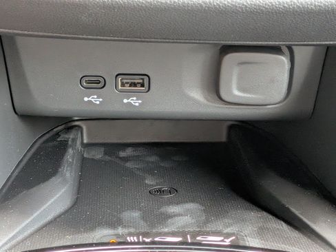 New 2026 Buick Envista Sport Touring w/ Convenience I Package FWD image 27