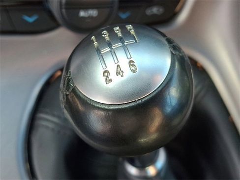 Used 2022 Dodge Challenger R/T w/ Plus Package image 12