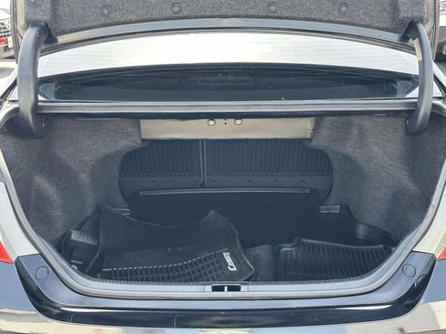 Used 2017 Toyota Camry LE FWD image 24