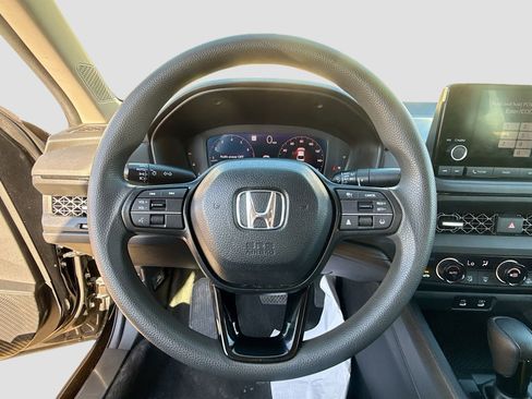 Used 2024 Honda Accord EX image 11