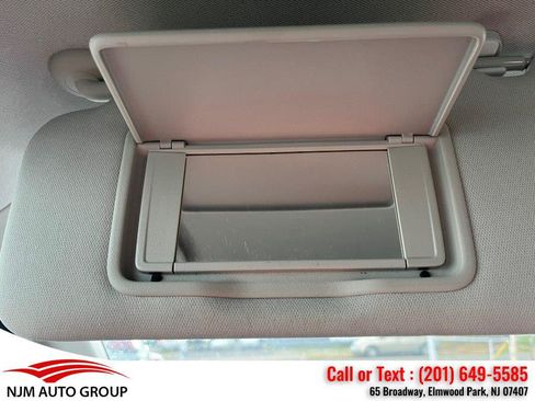 Used 2017 Honda HR-V LX image 29