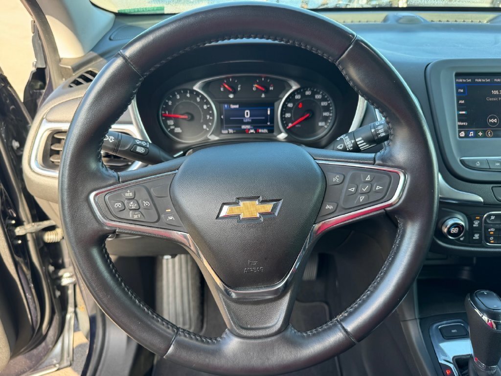 Used 2020 Chevrolet Equinox LT w/ Driver Convenience Package AWD/4WD image 25