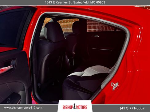 Used 2018 Dodge Charger R/T Scat Pack image 11