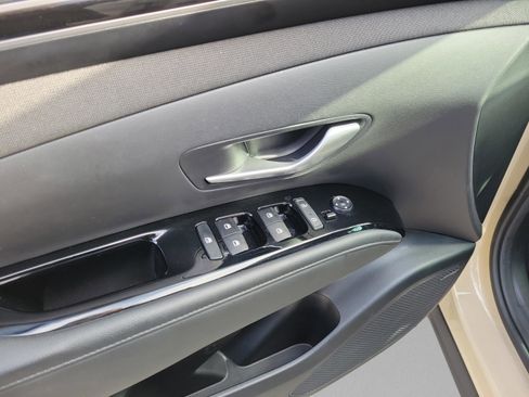 Used 2022 Hyundai Santa Cruz Limited w/ Cargo Package image 23