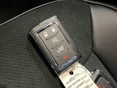 New 2026 Jeep Grand Cherokee Altitude AWD/4WD image 21